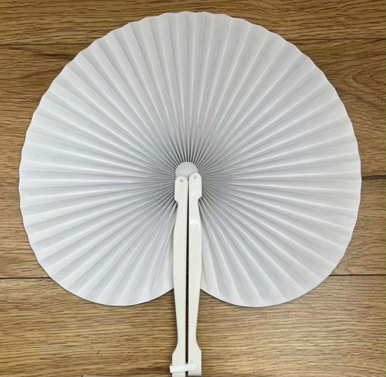 PLASTİK TAM AÇILIR YUVARLAK YELPAZE